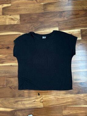 Women's Black Boxy Tee - Unbranded
